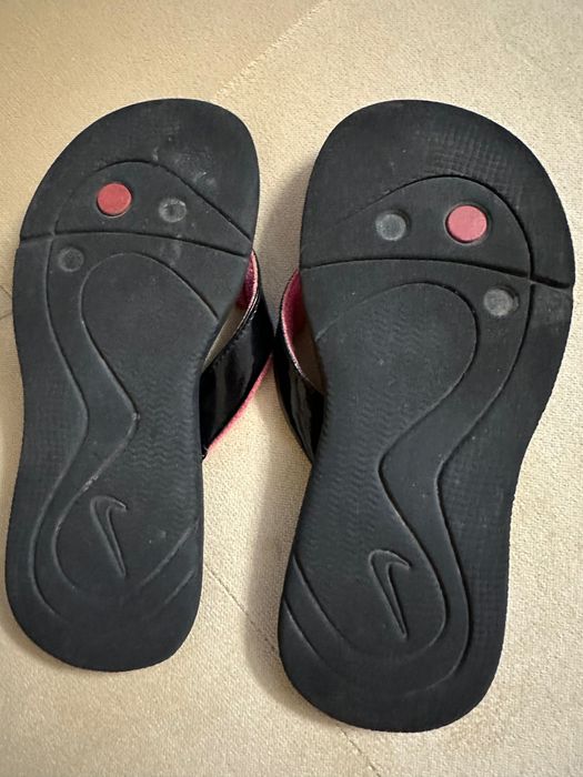 Вьетнамки Nike оригинал 34-35 на девочку