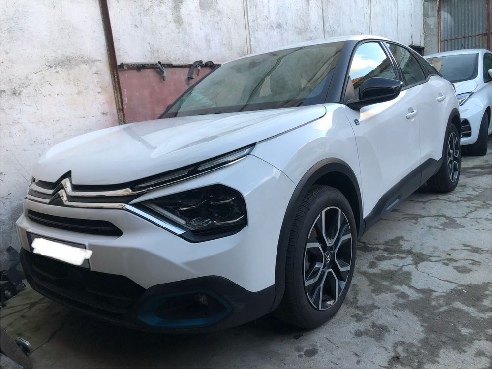 CITOEN  C4 III  elecrtrico 136 CV