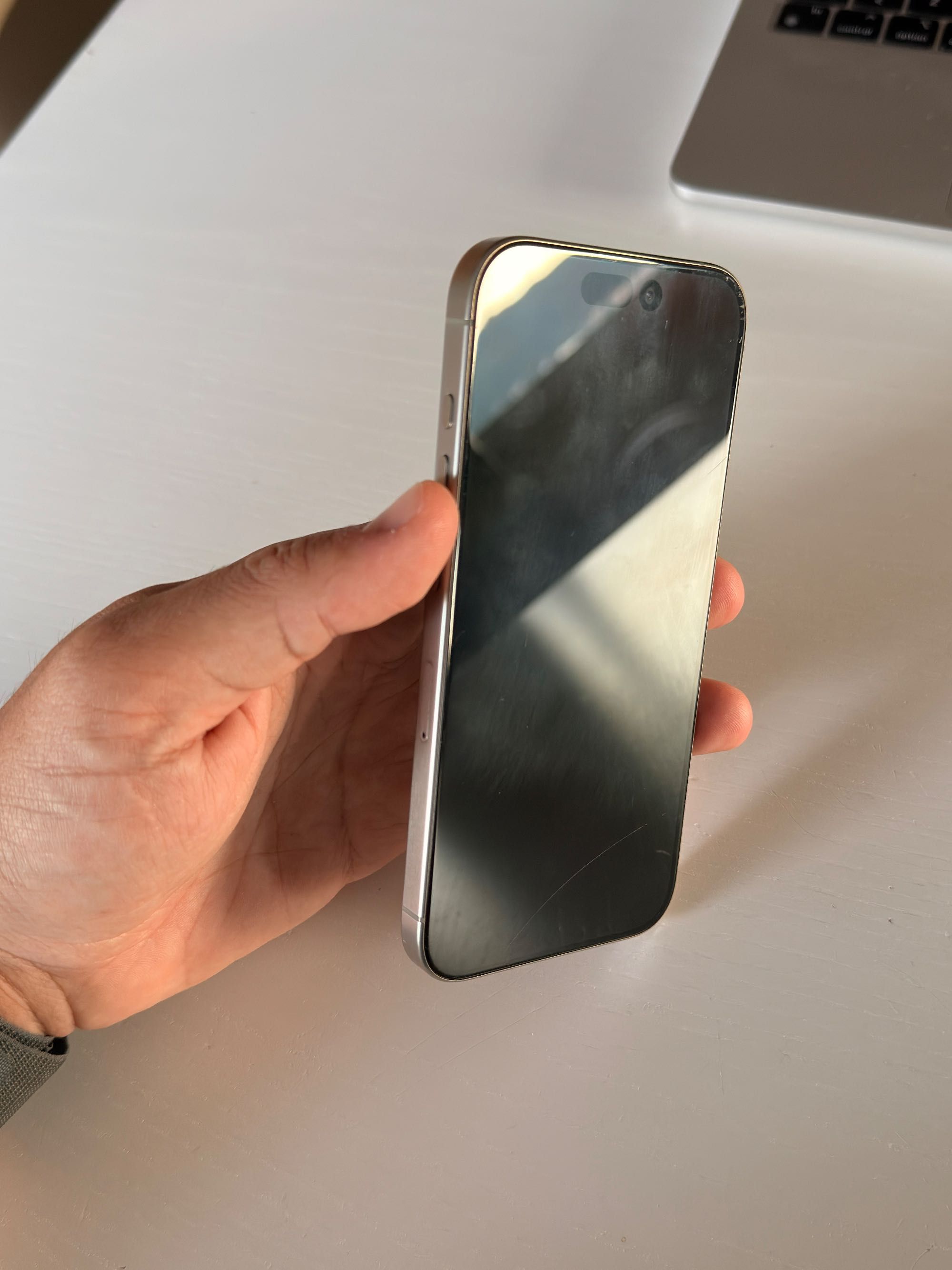 iPhone 15 Pro 256 Gb Titanium Natural