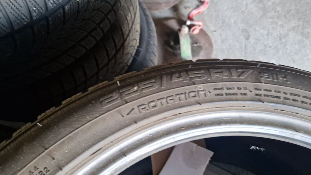 Opony zimowe Nokian 225/45/17