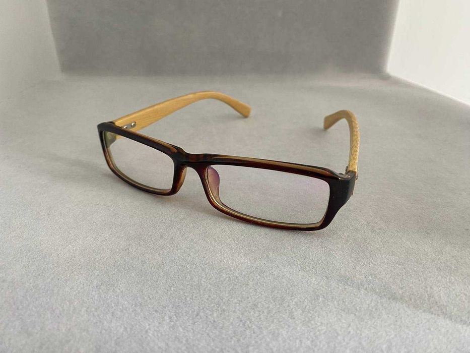 Оправа з дерева BN A6811 brown