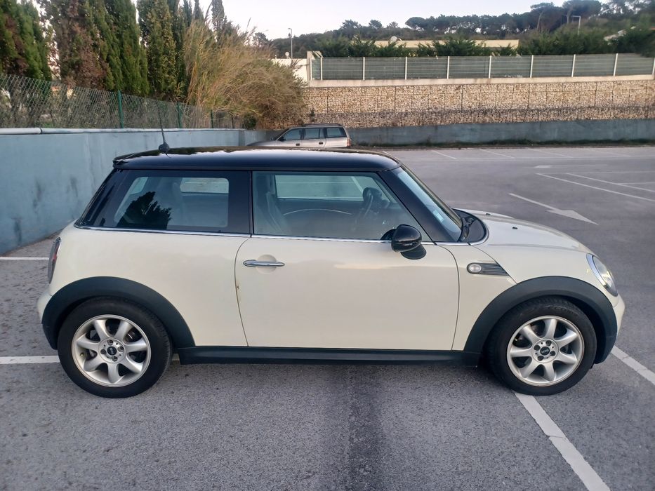 Mini One D econômico e confortável