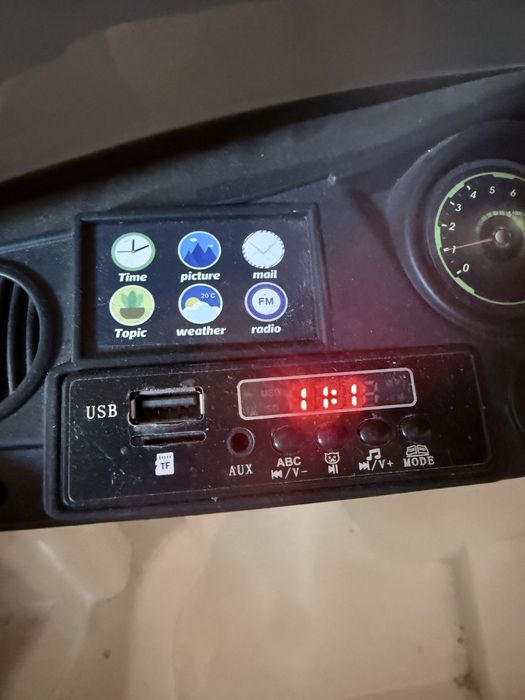 Auto na akumulator