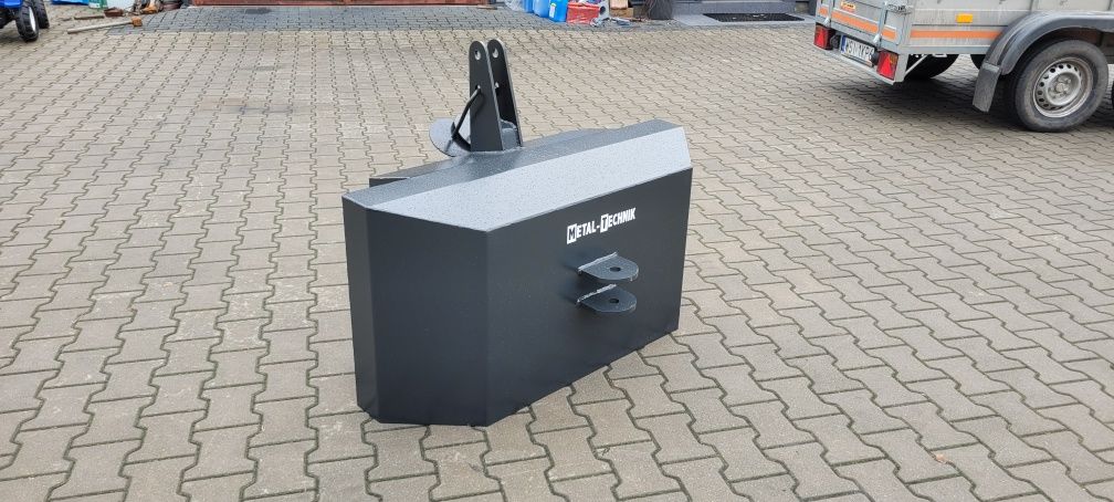 Balast do ciągnika na TUZ obciążnik Metal-Technik 800Kg 700, 1000