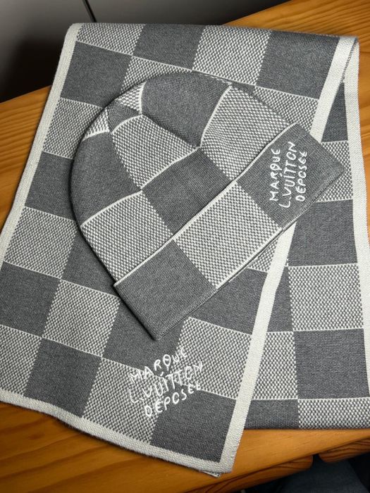 Conjunto Louis Vuitton ( Gorro e Cachecol )