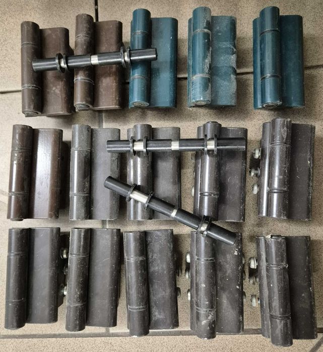 Zawias aluminiowy starego typu do drzwi, komplety naprawcze.