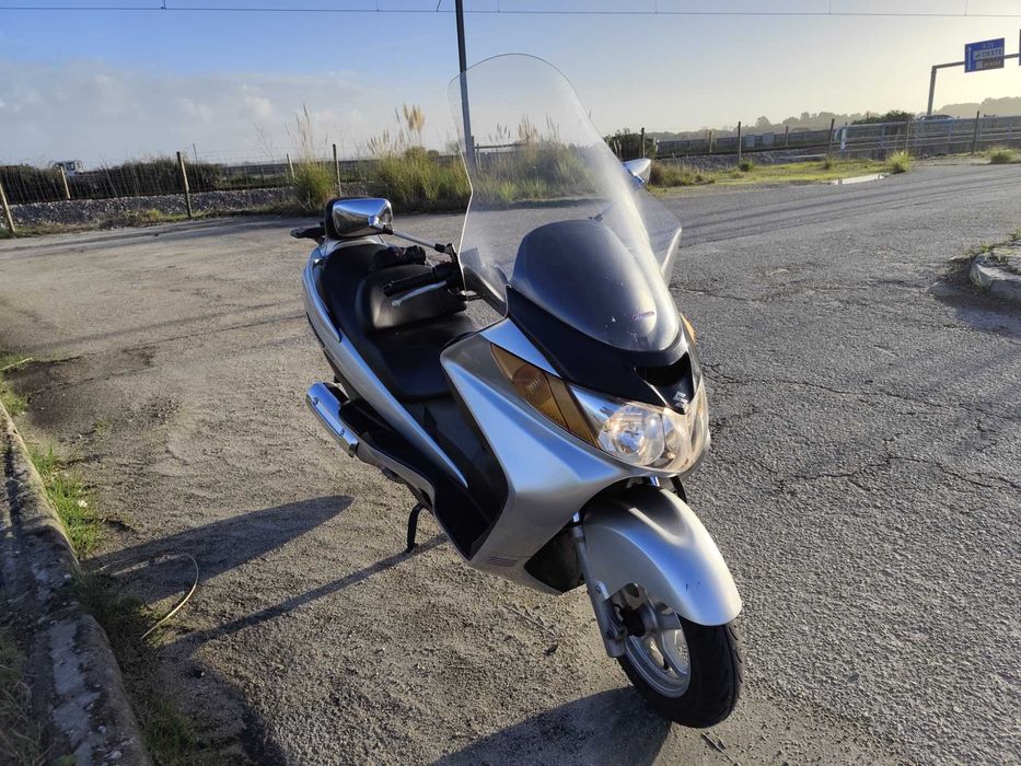 Suzuki Burgman AN400