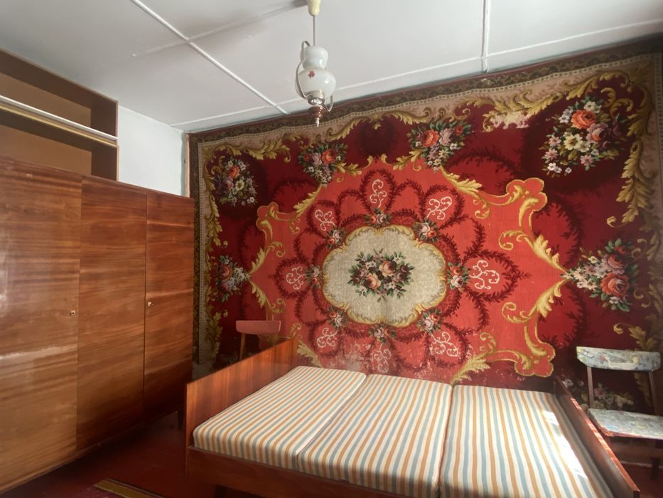 Грушевського, частина будинку