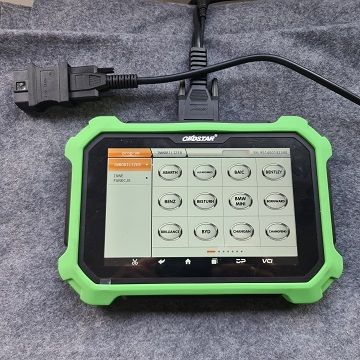 Dorabianie kluczy z immobiliserem, awaryjne otwieranie, naprawa zamków