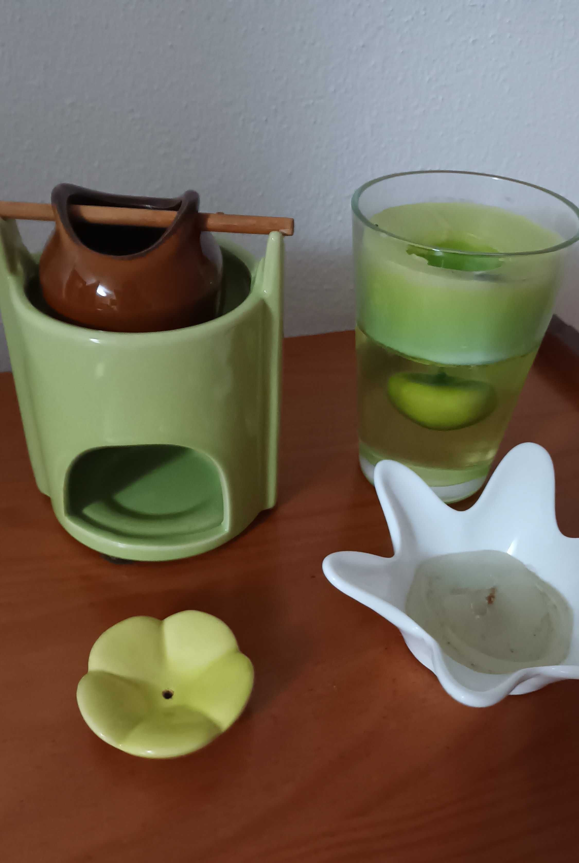Conjunto de velas, queimador e suporte de incenso
