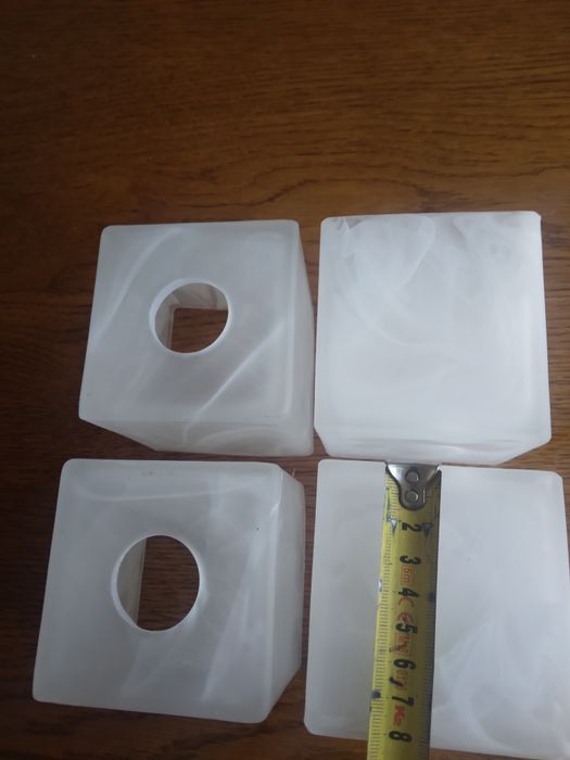 Klosz lampy, szkło mleczne x 4