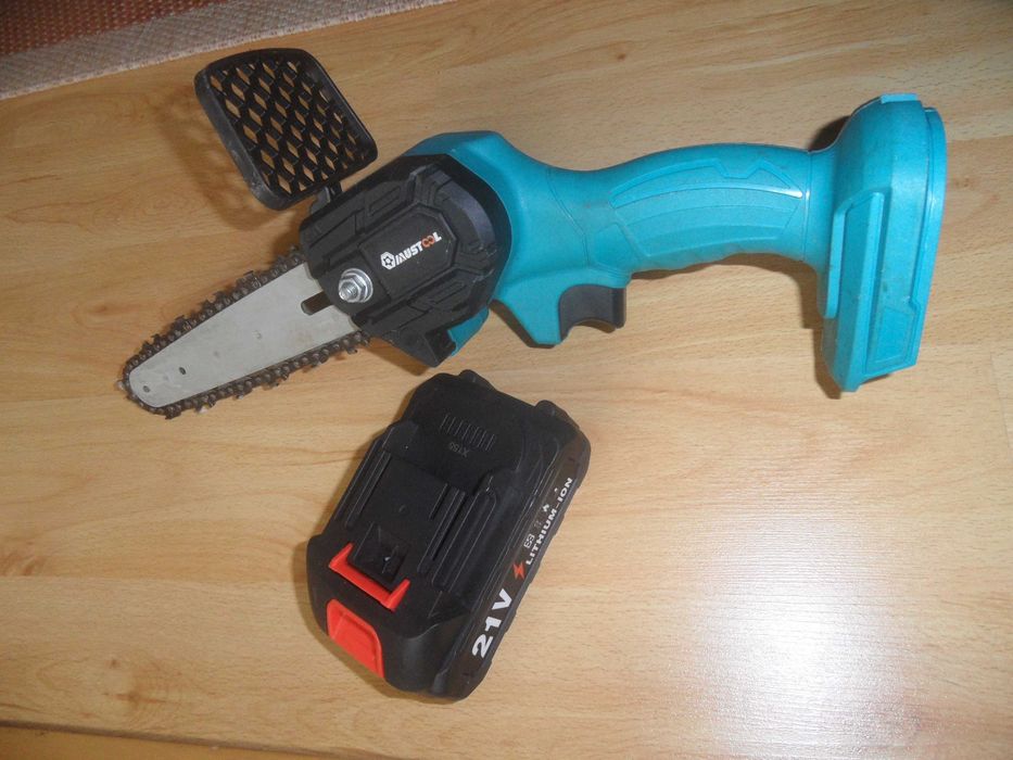 Mini motosserra de poda, 6 polegadas