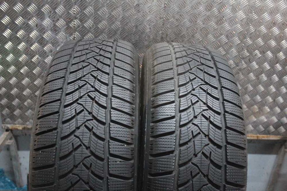 215/60/17 Dunlop Winter Sport 5 SUV 215/60 R17 96H jak nowe