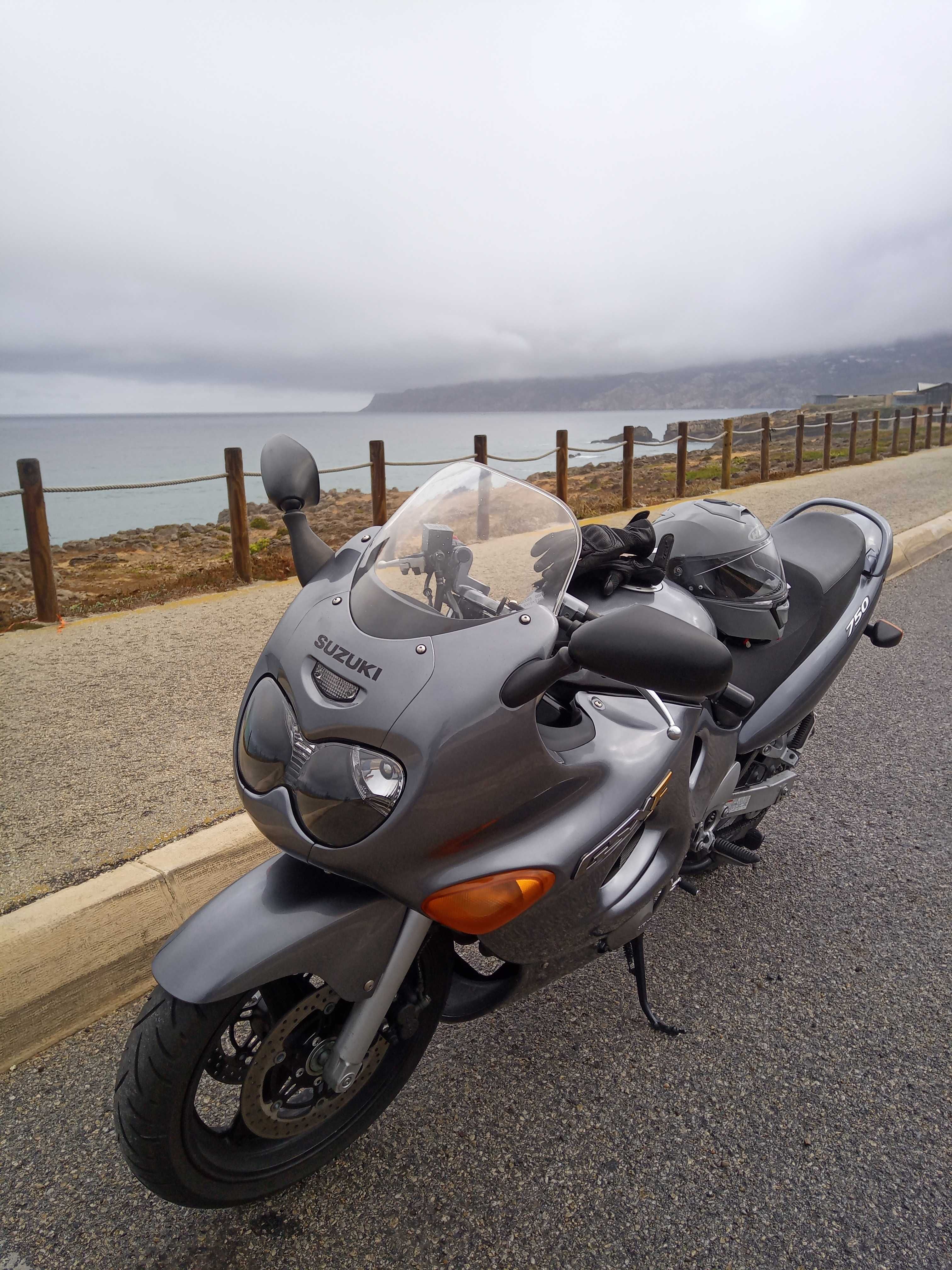gsx 750f 2004 estimada