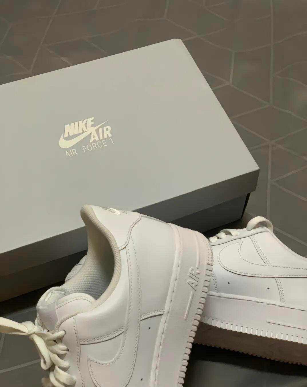 NikeAirForce1Low07White R.39