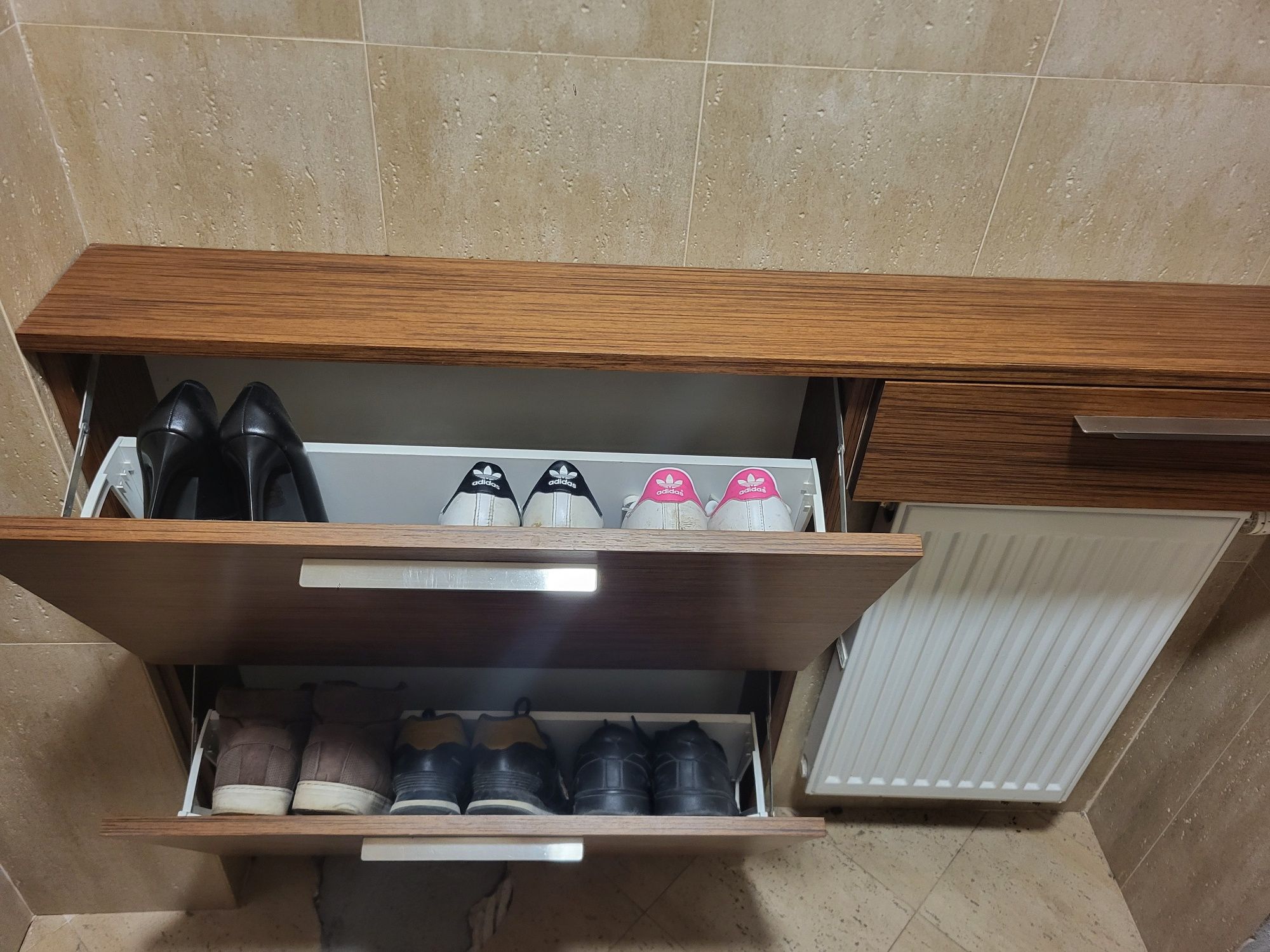 Meble do przedpokoju fornir