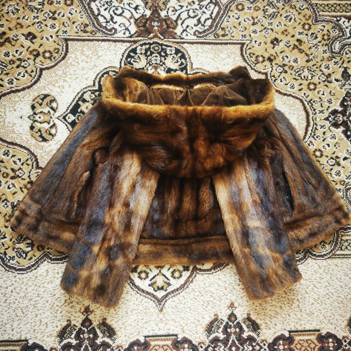 Продам полушубок Норка