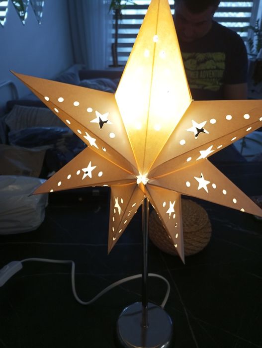 Sliczna lampa gwiazda