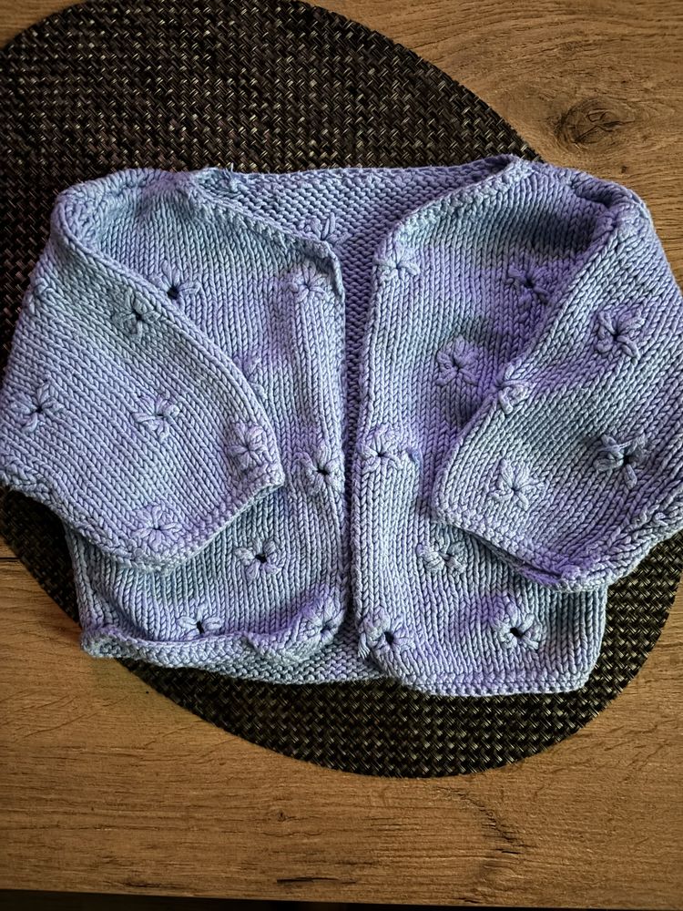 Sweter niemowlecy