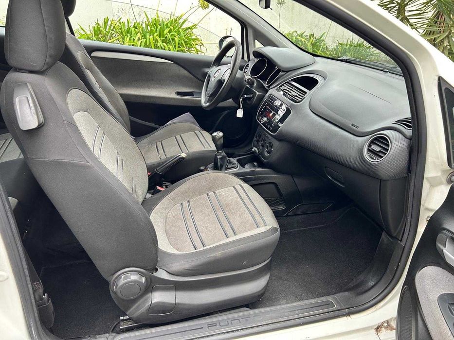 Fiat Punto Evo 1.3 Multijet (5 lugares )