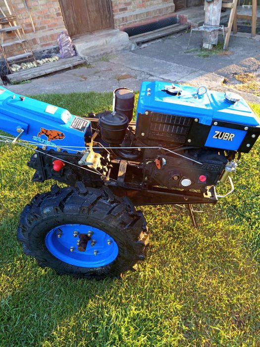 Мотоблок Зубр 8 к.с з фрезою