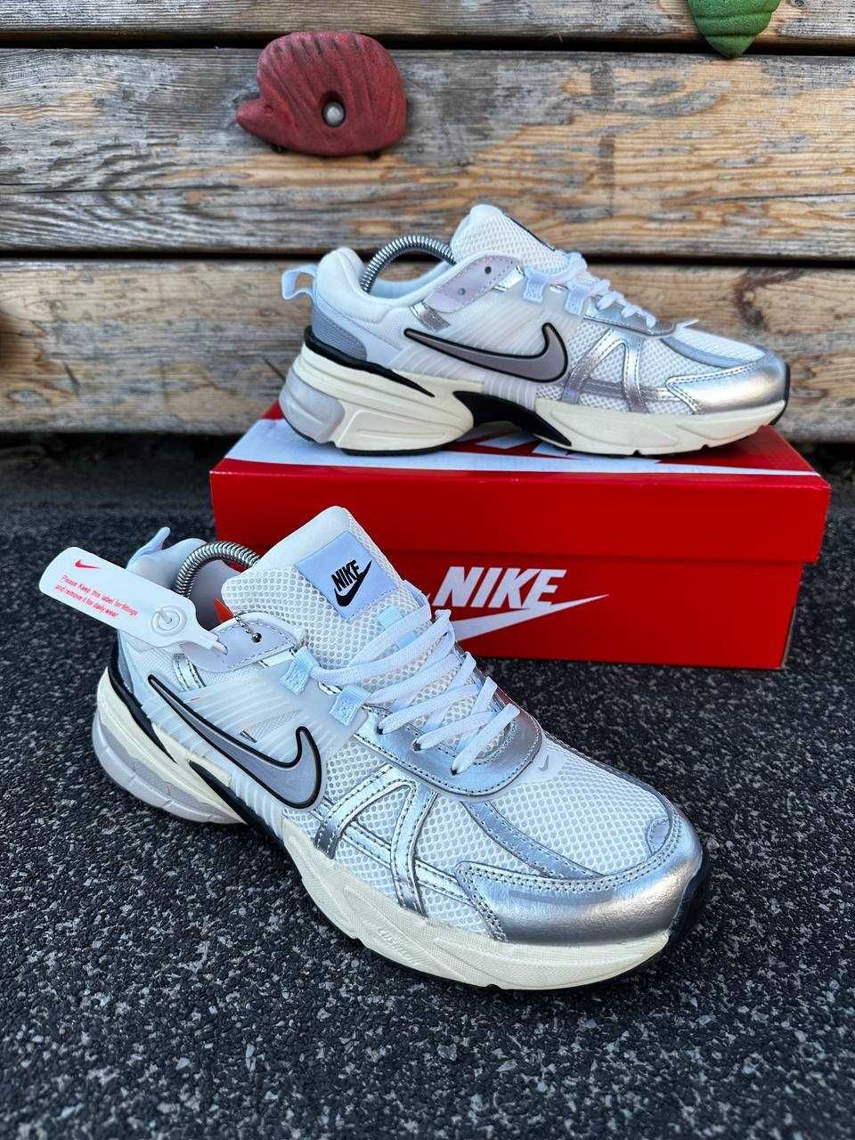 Чоловічі кросівки Nike Air Max Pulse білий з сріблом  59-3 ТОПЧИК