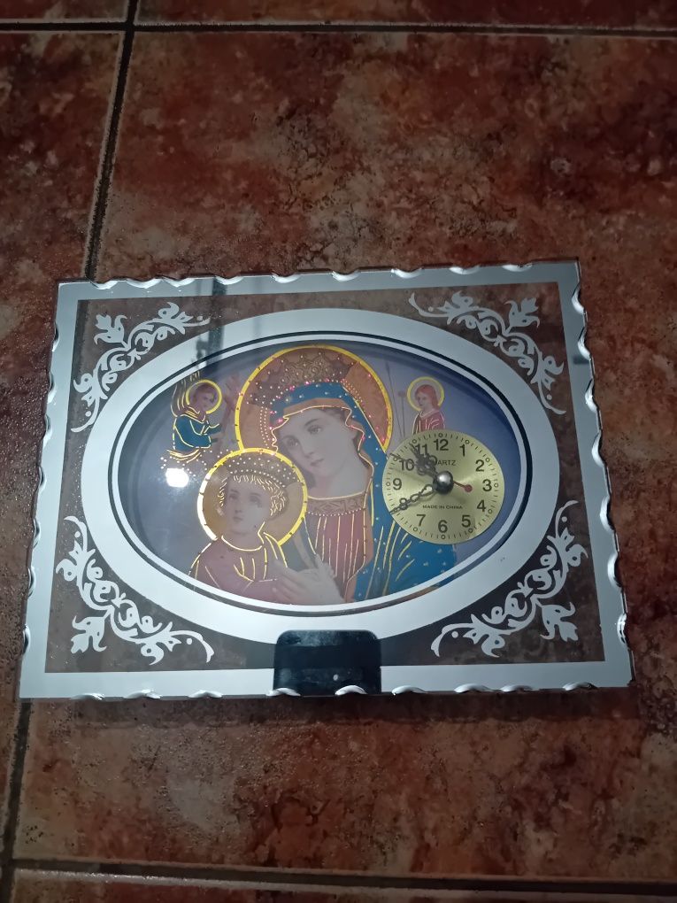 Relógio religioso