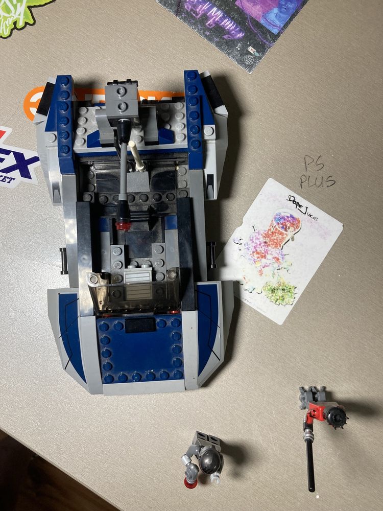 LEGO star wars 75022 - mamdalorian speeder
