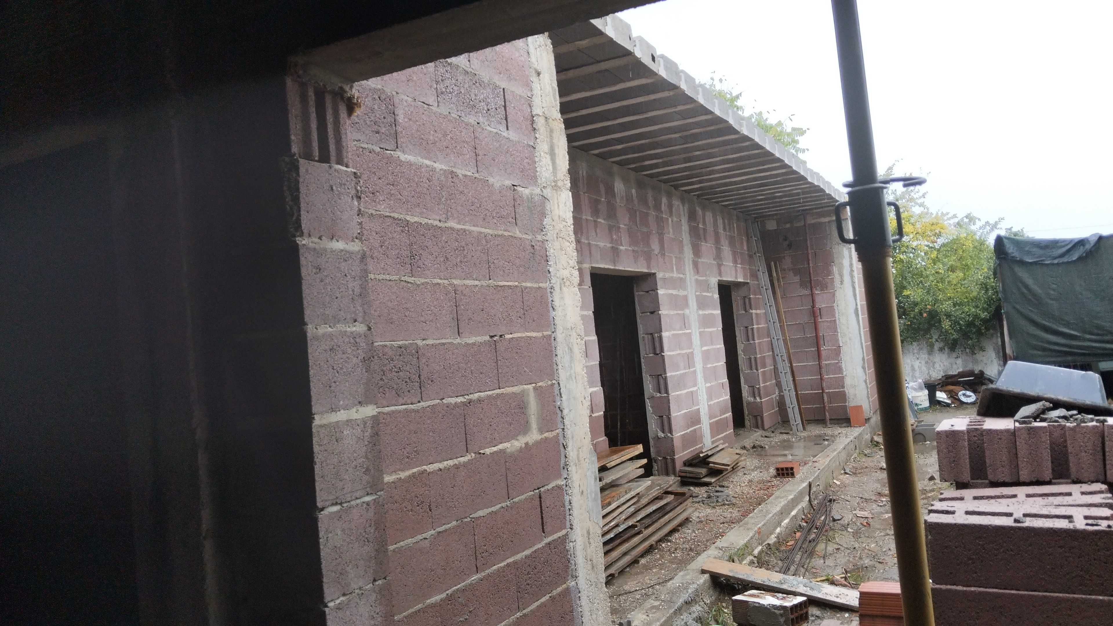 Laboriosa Etapa construção civil e Remodelação em geral.