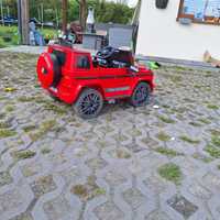 Samochód elektryczny Mercedes G