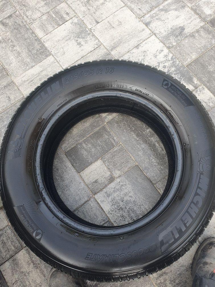 Opony Michelin SUV CrossClimate 215/65 R16 całoroczne komplet