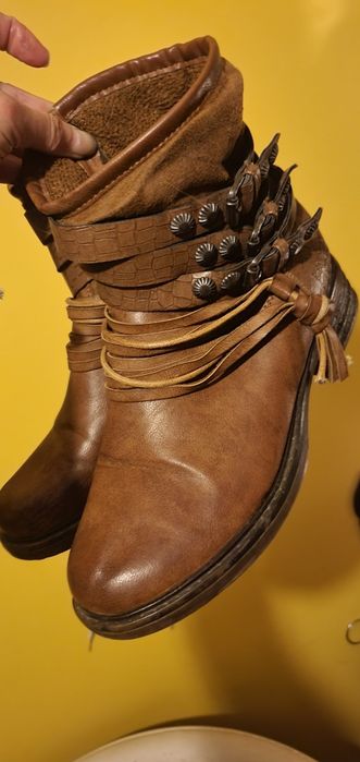 Ocieplane buty damskie 37