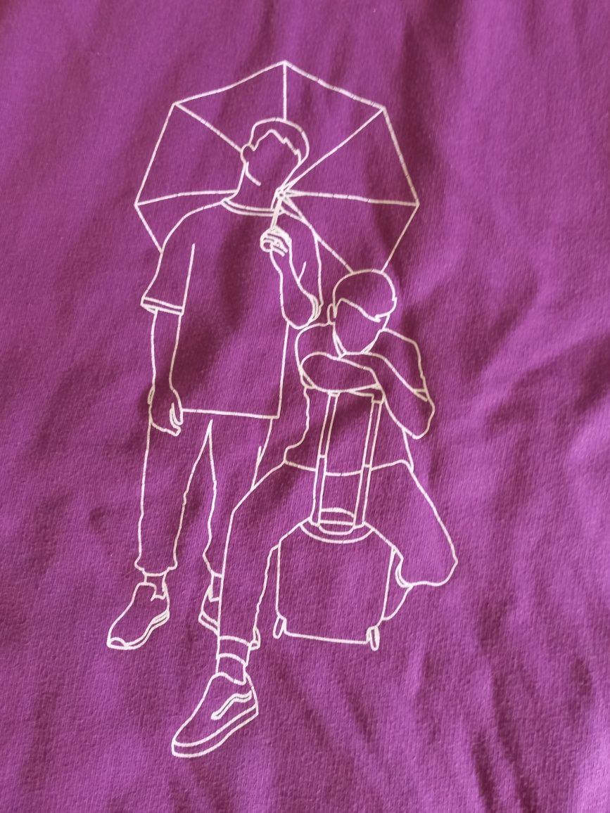 fioletowa bluza z nadrukiem