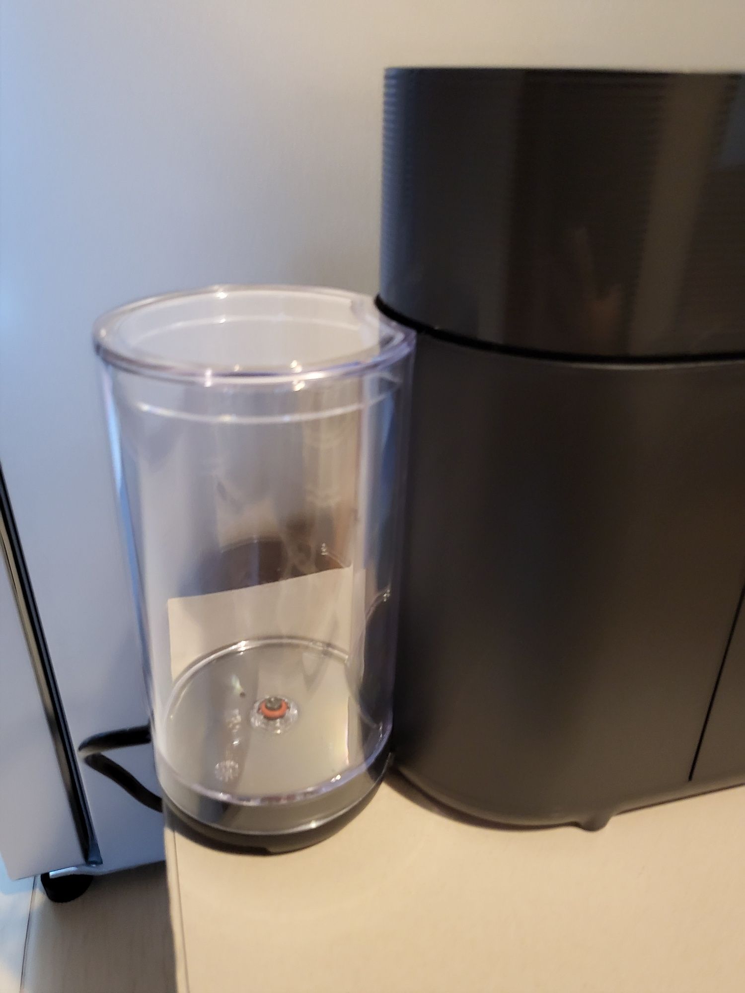 Ekspres DeLonghi Nespresso Vertuo Pop Nowy na gwarancji