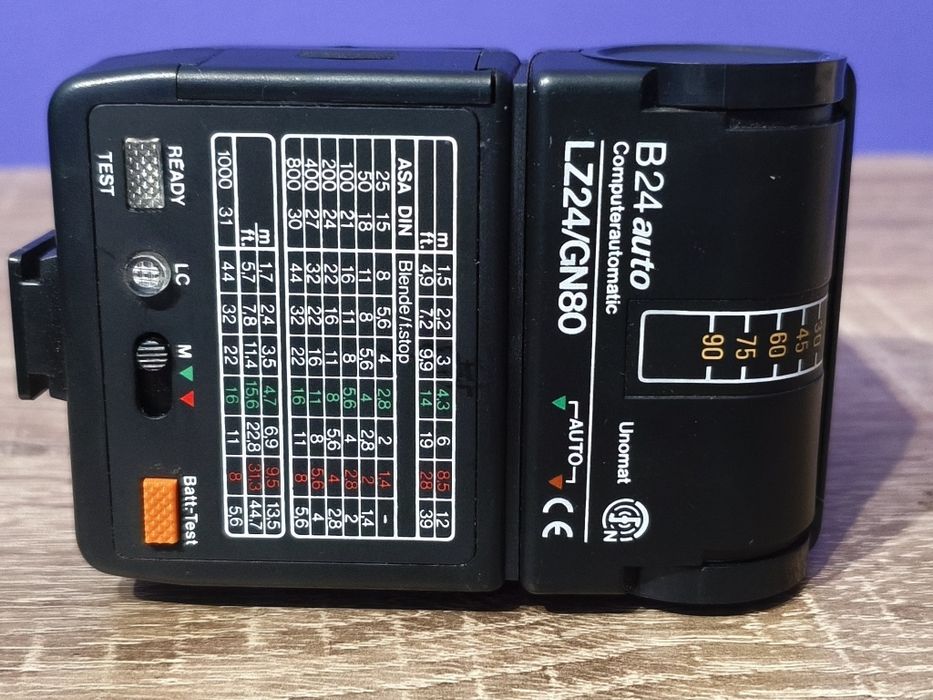 Фотовспышка Unomat B24