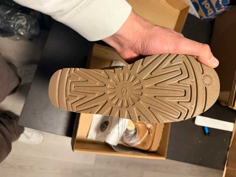 UGG_Lowmel_Chestnut_Rozmiar 39