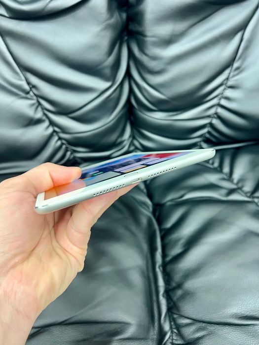 iPad Mini 4 64Gb WiFi Silver