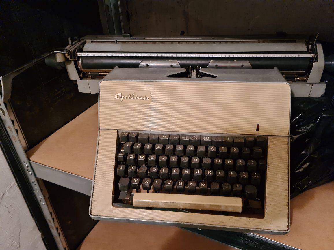 Maszyna do pisania Optima, retro