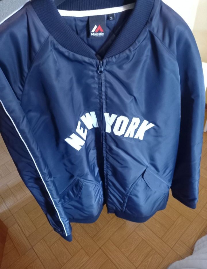 Vendo casacos new york yankees