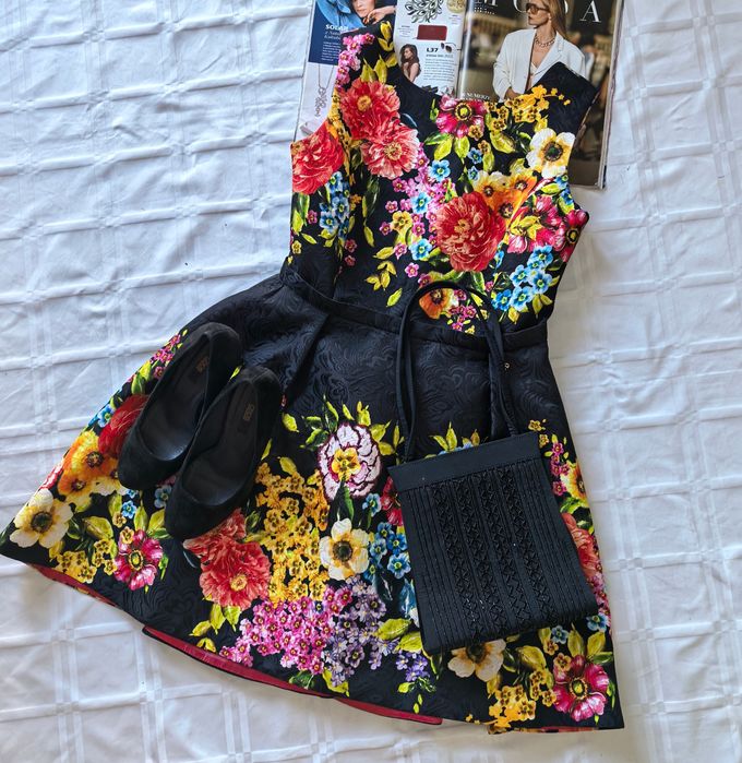 Sukienka Damska Wizytowa Motive&More r. 38/40