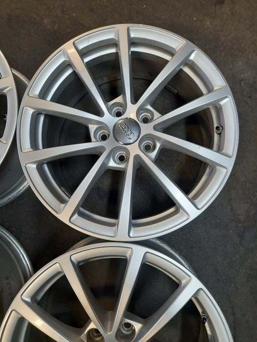 (0189) Felgi 17" 5x112 ET 36 7,5j - Audi A6