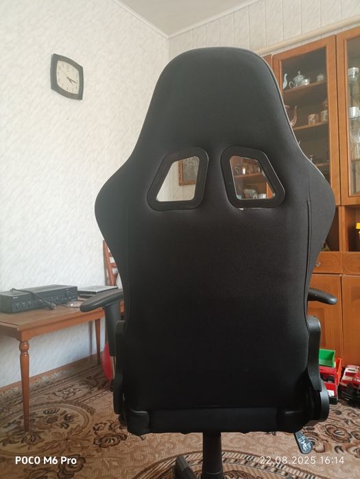 Крісло геймірське