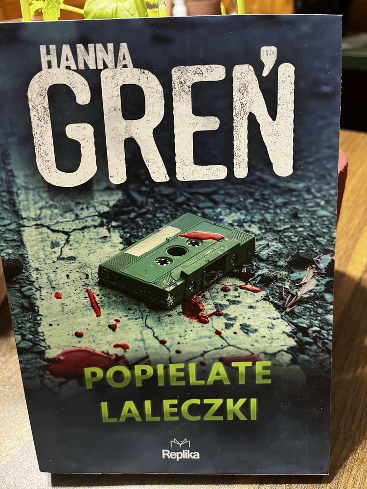 Greń - Popielate laleczki