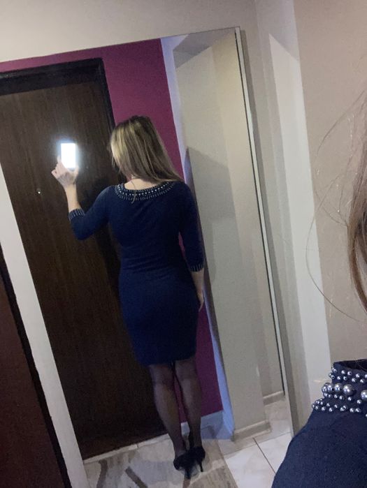 Sukienka dzianinowa Reserved M