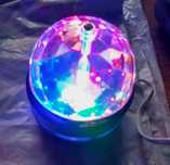 Mini lampka/projektor na USB - kryształy