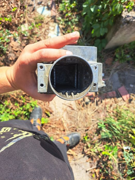 Расходомер дмрв мазда 626 323 2.0 mazda gd gc