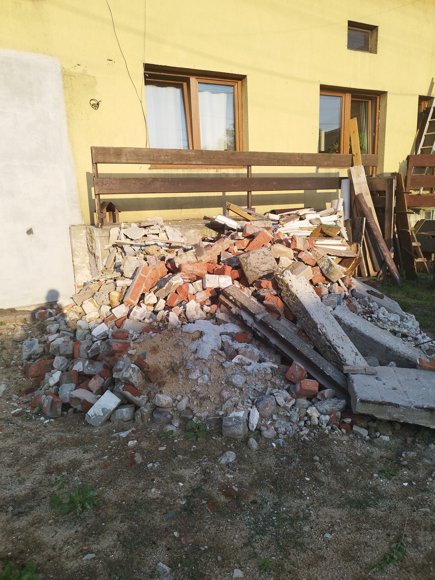 Gruz oddam ZA DARMO