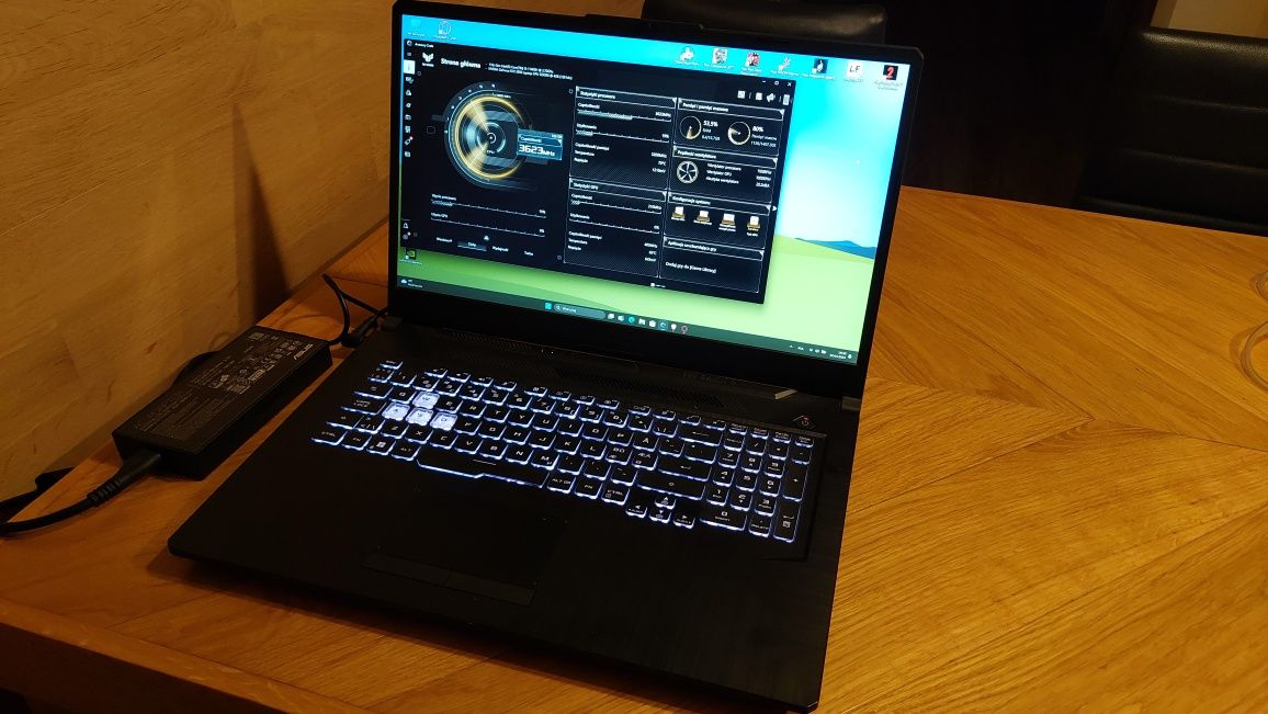 Laptop ASUS TUF GAMING F17 SUPER MOCNY + fajne gratisy