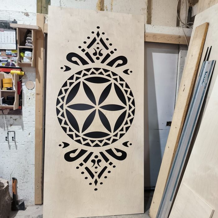 Panel dekoracyjny w stylu regionalnym • 250 × 125 cm • Góralska ozdoba