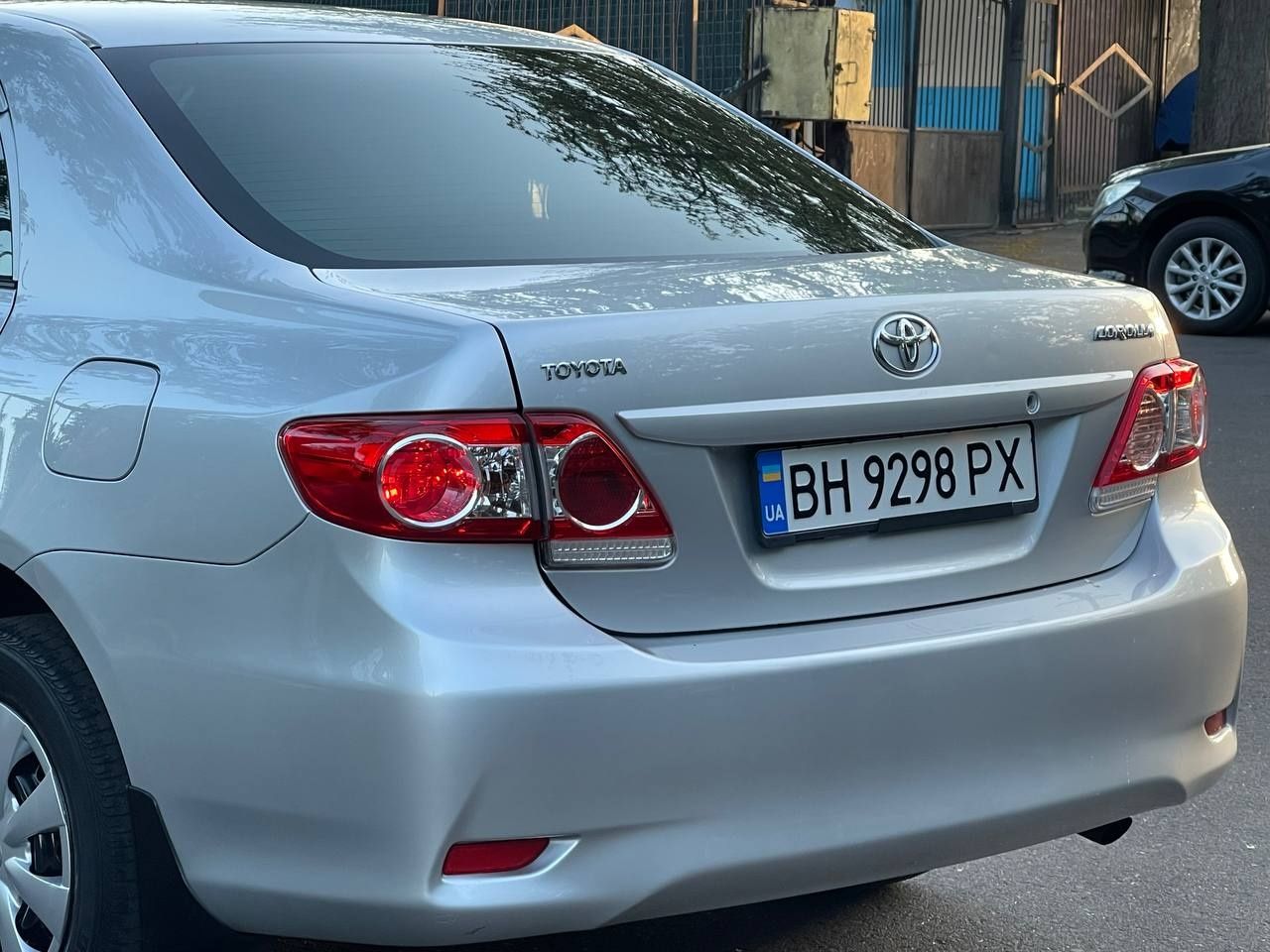 Продам Toyota Corolla 2011  Рест